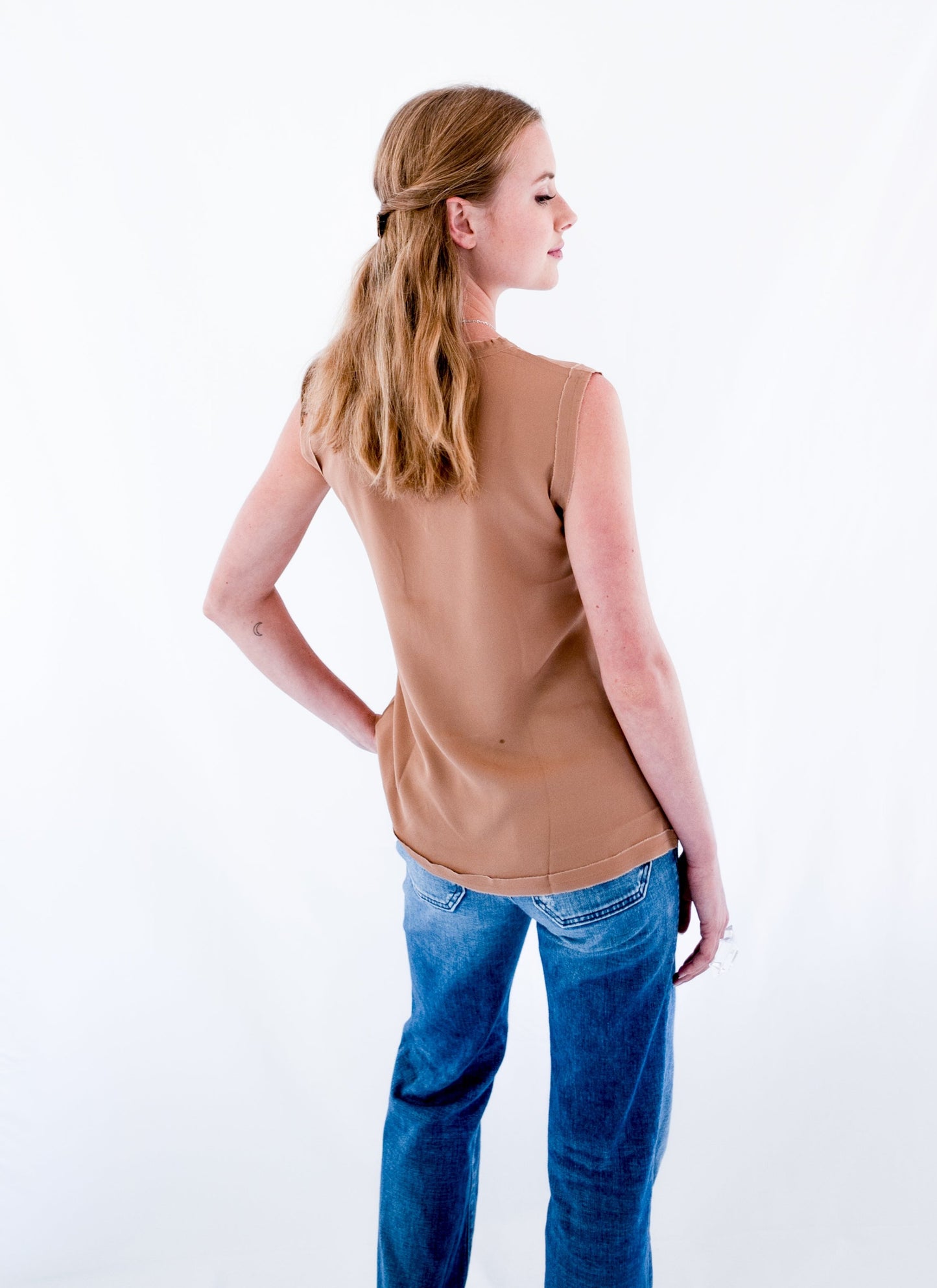 The Julia Top in Brown