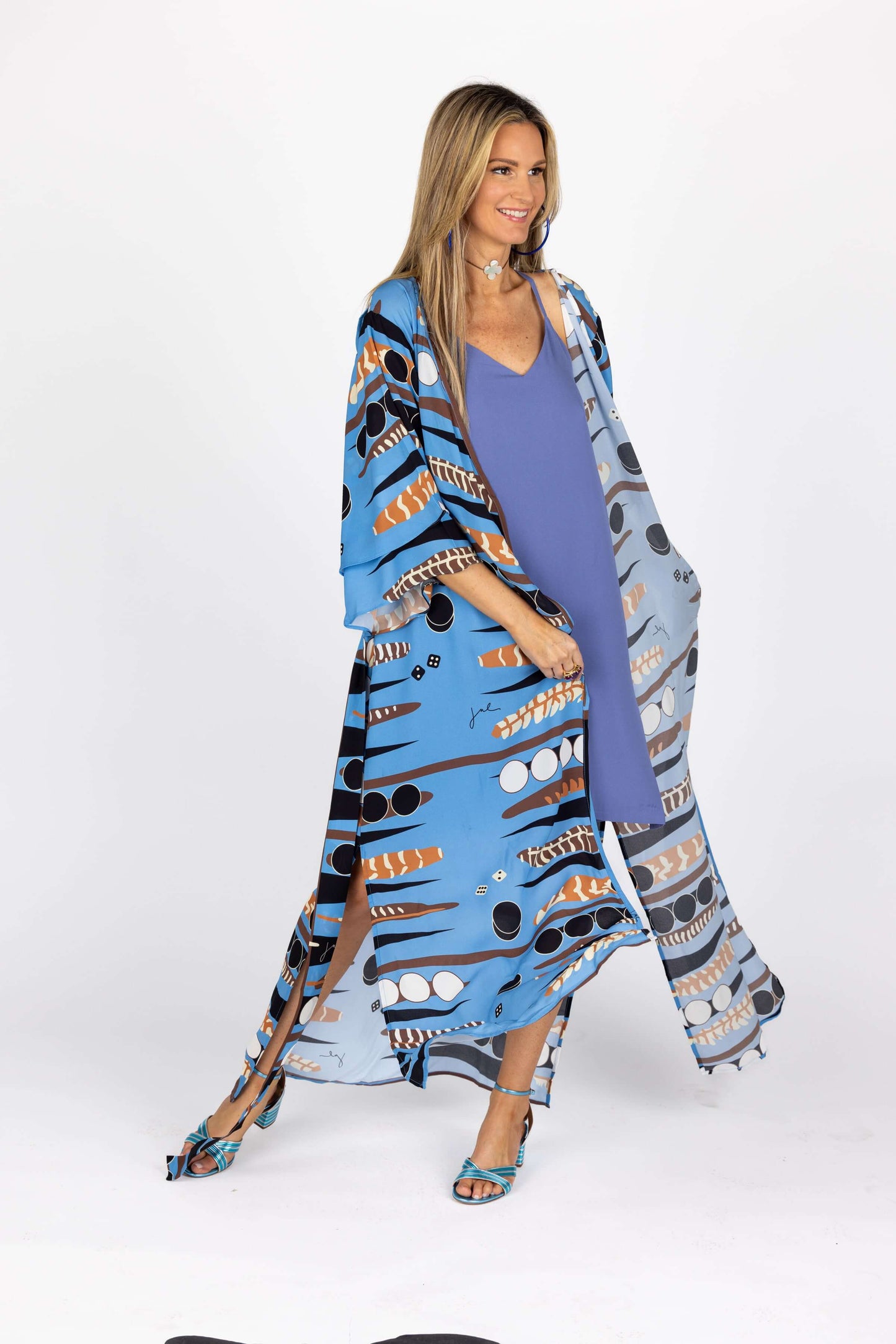 The Cassius Robe in Backgammon Blue