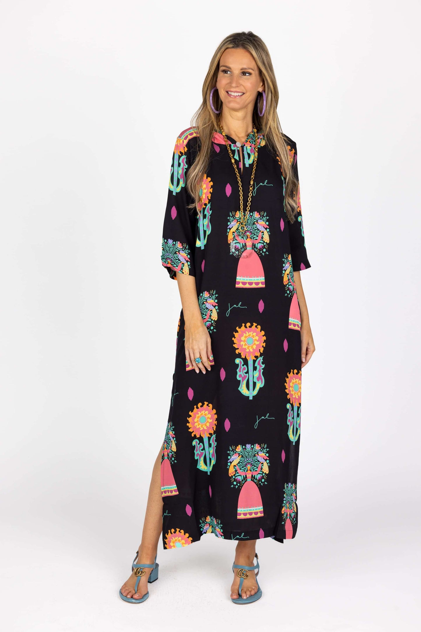 The Alfred Coverup Duster in Spanish Lovers Black