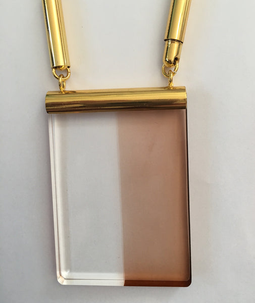 The Eleanor Lucite Necklace in Brown